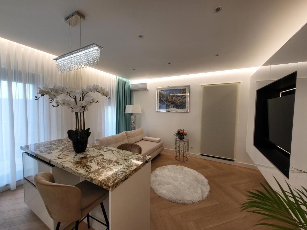 Grozavesti Luxury Apartment With 2 Rooms Bucureşti Exterior foto